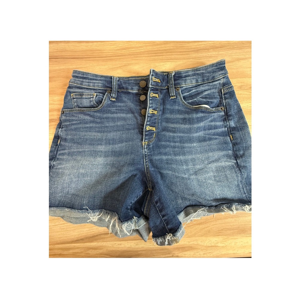 Universal Thread Womens High-Rise Button Fly Denim Shorts Medium Wash 10/30R